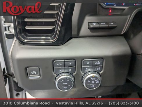 Used 2025 GMC Sierra 1500 AT4X AWD/4WD image 16