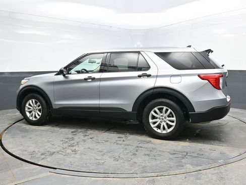 Used 2021 Ford Explorer 4WD image 4