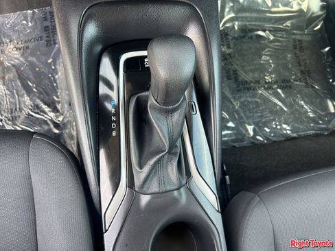 Certified 2025 Toyota Corolla LE FWD image 26