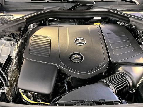 New 2026 Mercedes-Benz GLC 300 4MATIC image 14