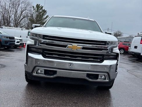 Used 2019 Chevrolet Silverado 1500 LTZ w/ LTZ Plus Package image 3