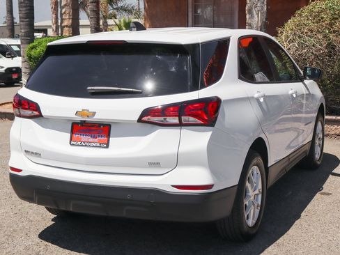 Used 2024 Chevrolet Equinox LS image 9