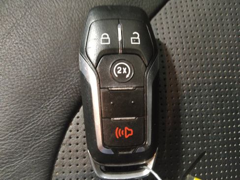 Used 2016 Ford Explorer Sport AWD/4WD image 32