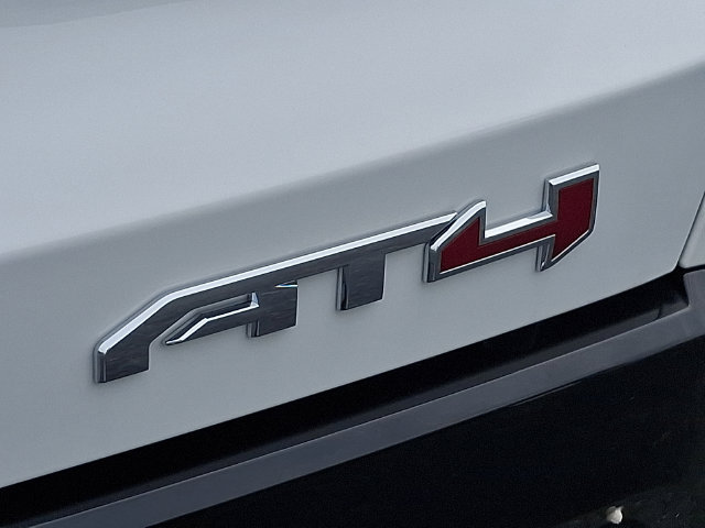 New 2026 GMC Terrain AT4 AWD/4WD image 17