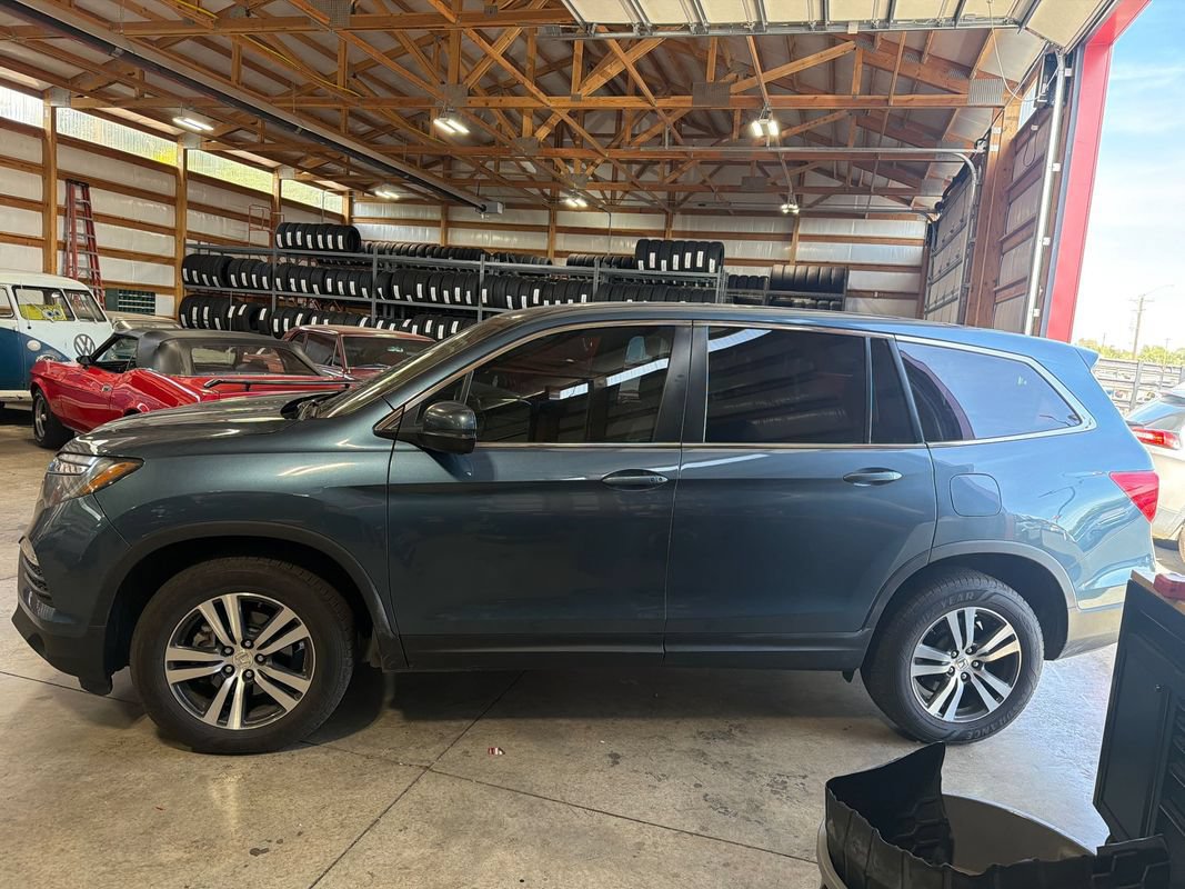 Used 2016 Honda Pilot EX-L image 11