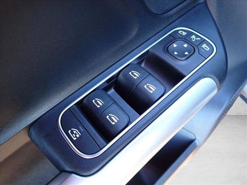 Used 2023 Mercedes-Benz GLA 35 AMG 4MATIC image 13