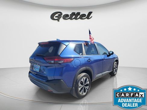 Used 2022 Nissan Rogue SV image 4