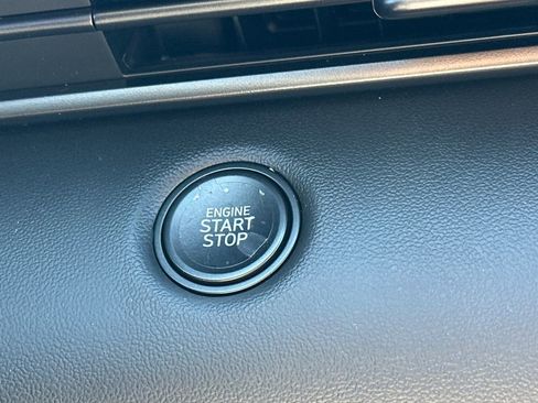 New 2025 Hyundai Elantra Sport image 29