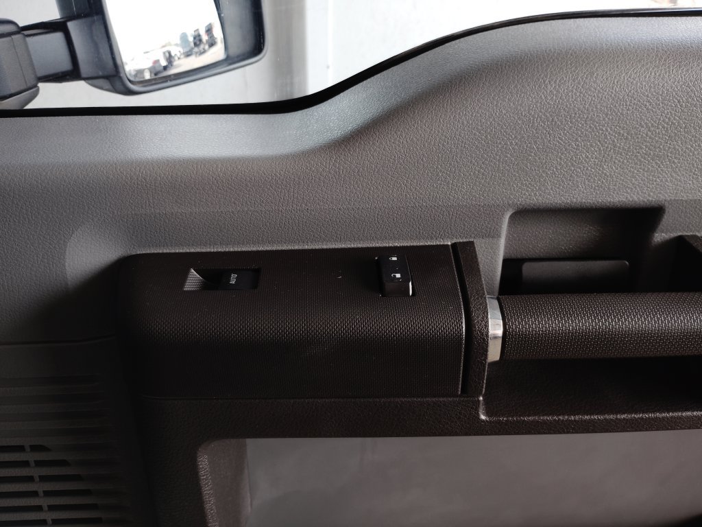 Used 2013 Ford F250 XL w/ PWR Equipment Group RWD image 12