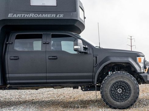 Used 2022 Ford F550 4x4 Crew Cab Super Duty image 11