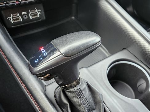 Used 2023 Dodge Durango GT image 34