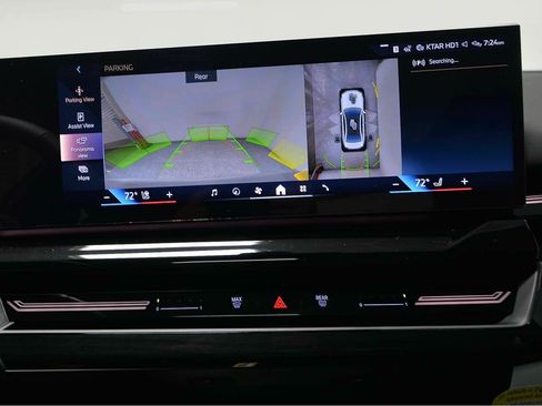 Used 2026 BMW 530i w/ Executive Package RWD image 15