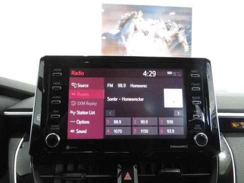 Used 2021 Toyota Corolla LE w/ Carpet Mat Package (TMS) FWD image 16