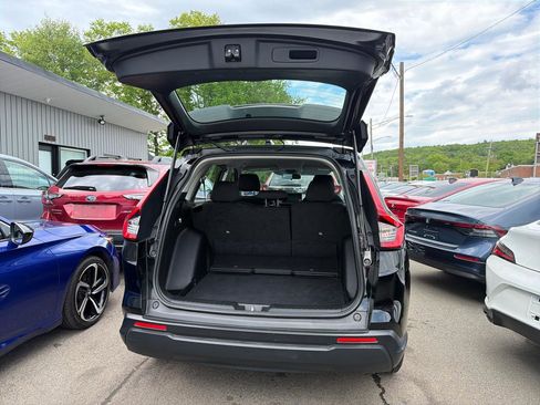 Used 2024 Honda CR-V LX image 9