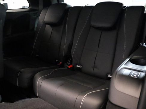 Used 2024 Mercedes-Benz GLS 580 4MATIC image 20