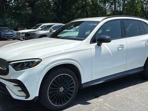 Certified 2025 Mercedes-Benz GLC 300 image 7