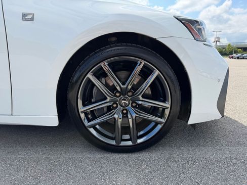 Used 2020 Lexus IS 300 F Sport w/ Blackline Edition RWD image 12