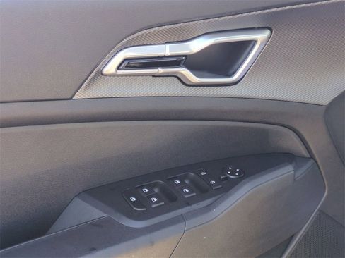 Certified 2025 Kia Sportage LX image 22