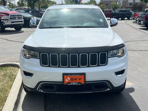 Used 2018 Jeep Grand Cherokee Limited AWD/4WD image 7
