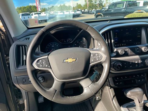 Used 2021 Chevrolet Colorado ZR2 w/ Colorado ZR2 Bison Edition image 15