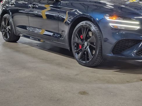 Used 2022 Genesis G70 3.3T image 16