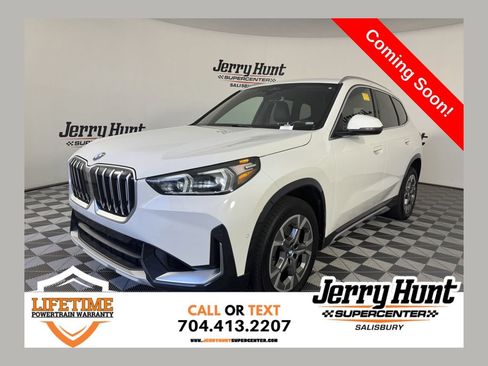 Used 2025 BMW X1 xDrive28i AWD/4WD image 1