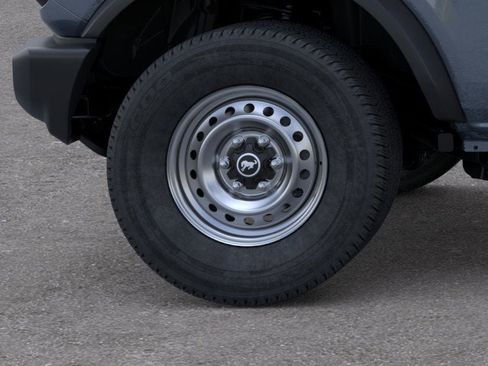 New 2025 Ford Bronco 4-Door image 21
