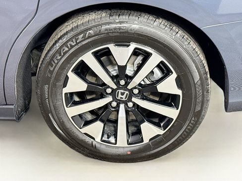 Certified 2026 Honda Odyssey EX-L image 9