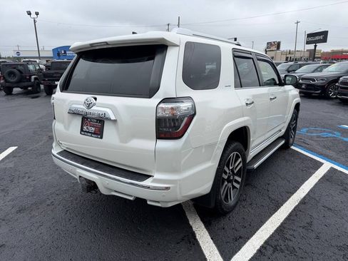 Used 2019 Toyota 4Runner 4WD image 5