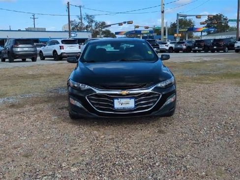 Certified 2024 Chevrolet Malibu LT image 3