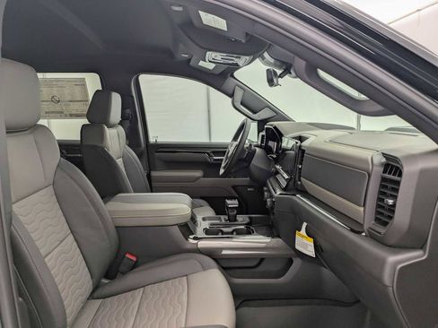 New 2026 Chevrolet Silverado 1500 ZR2 AWD/4WD image 22