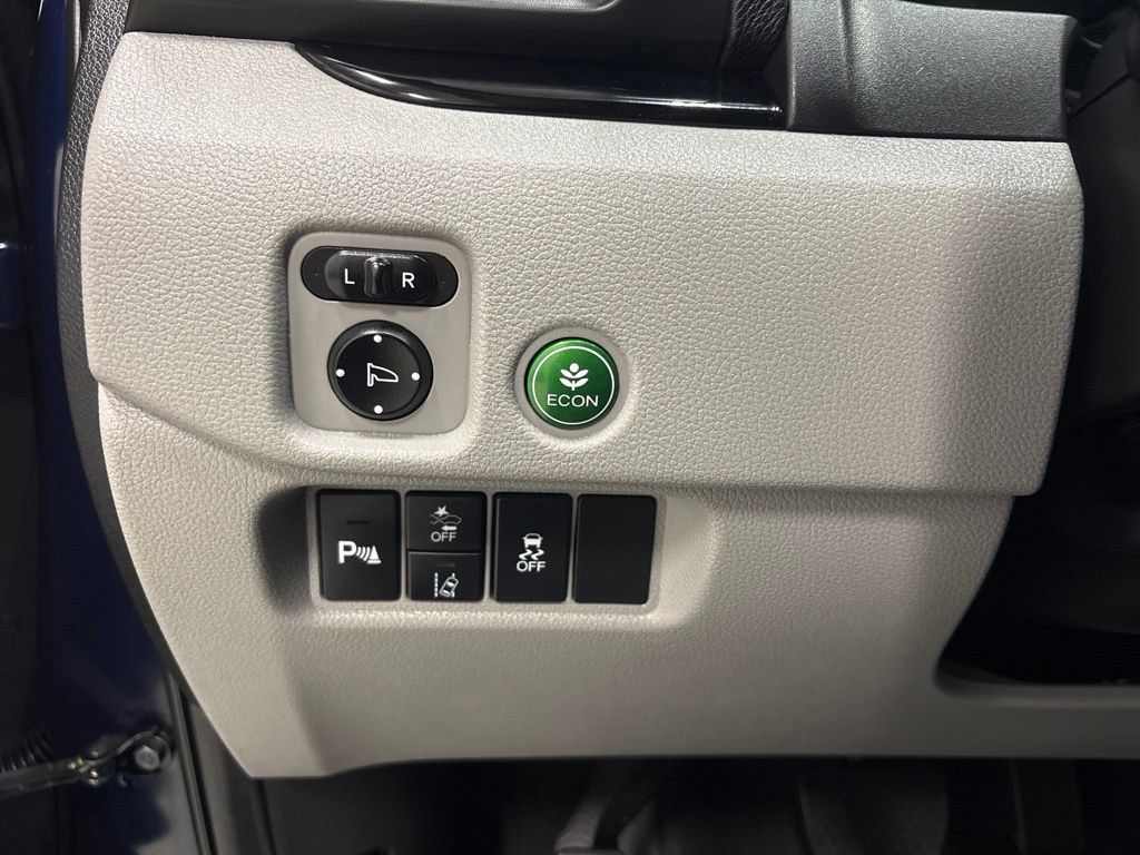 Used 2022 Honda Pilot Touring image 23