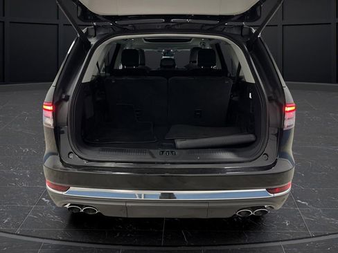 Used 2025 Lincoln Aviator Reserve image 16