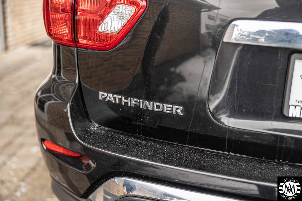 Used 2018 Nissan Pathfinder S AWD/4WD image 10