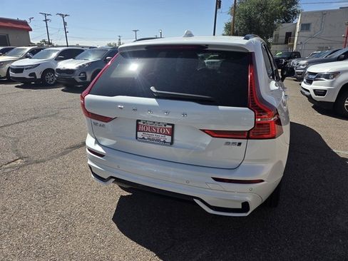 Used 2023 Volvo XC60 B5 Ultimate w/ Climate Package AWD/4WD image 2