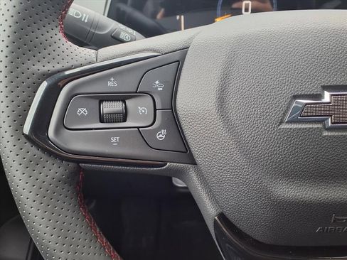 New 2026 Chevrolet Trax RS w/ Sunroof Package FWD image 18