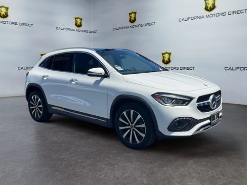 Used 2023 Mercedes-Benz GLA 250 w/ Premium Package image 3