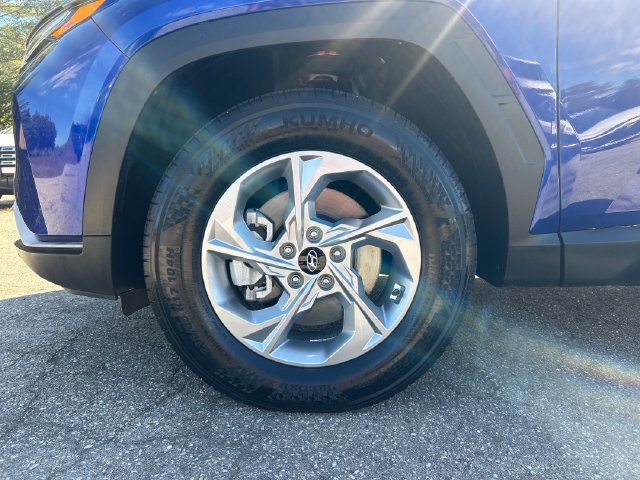 Certified 2024 Hyundai Tucson SE AWD/4WD image 11