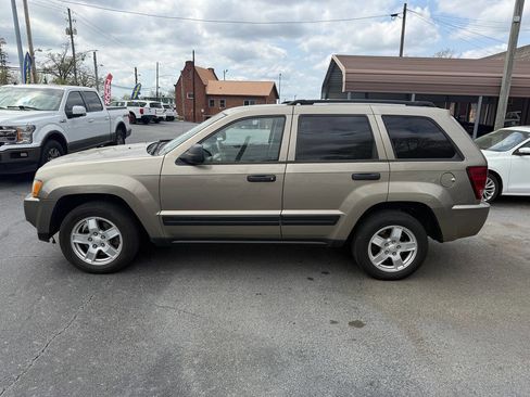 Used 2006 Jeep Grand Cherokee Laredo image 7
