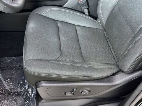 Used 2025 RAM 1500 Big Horn AWD/4WD image 18