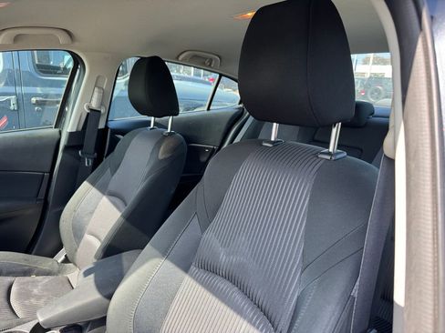 Used 2015 MAZDA MAZDA3 i Touring FWD image 8