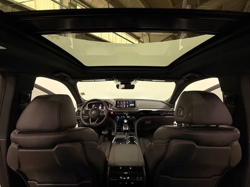 Used 2024 Acura MDX A-Spec image 17