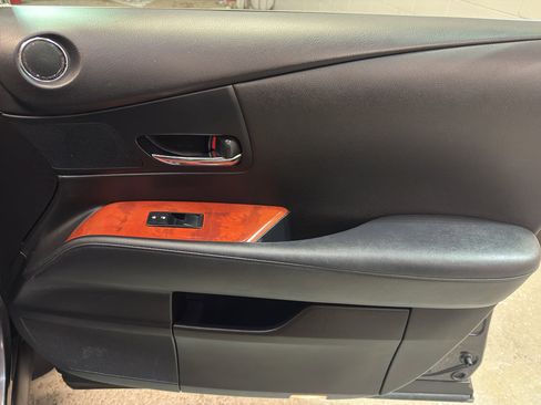 Used 2011 Lexus RX 350 AWD image 21