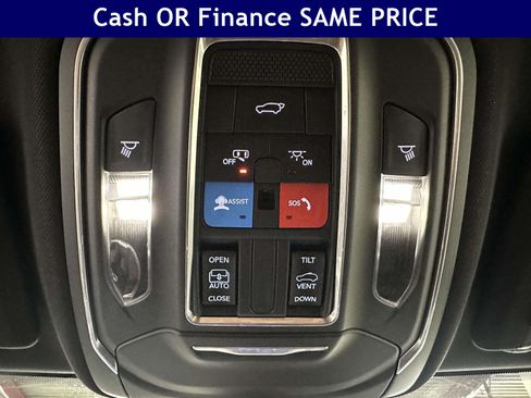 Certified 2025 Jeep Grand Cherokee Laredo X w/ Luxury Tech Group I AWD/4WD image 28