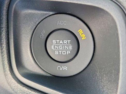 New 2026 Jeep Gladiator Willys image 25