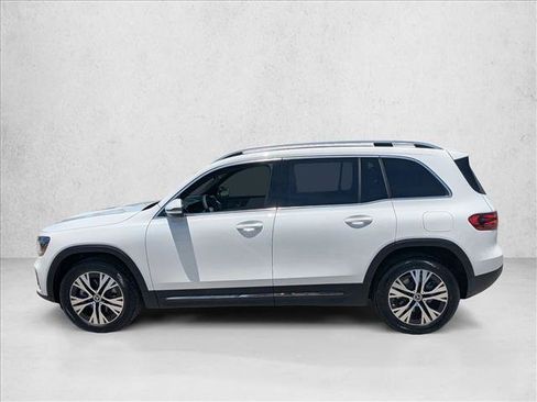 Used 2026 Mercedes-Benz GLB 250 image 5