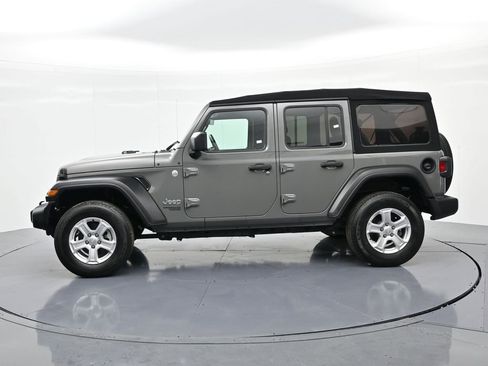 Used 2020 Jeep Wrangler Unlimited Sport S image 9