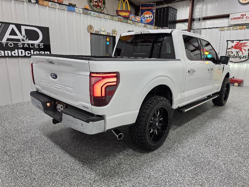 Used 2022 Ford F150 XLT w/ Equipment Group 302A High AWD/4WD image 9