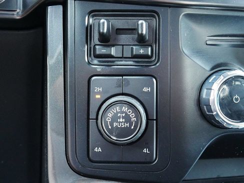Used 2023 Ford F150 Lariat w/ Equipment Group 502A High AWD/4WD image 39