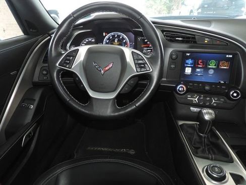 Used 2015 Chevrolet Corvette Stingray Coupe RWD image 20